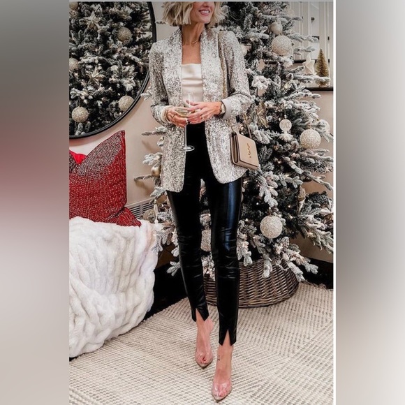 C by One Black and Sequins 3/4 Sleeve Blazer Size medium - Picture 4 of 16